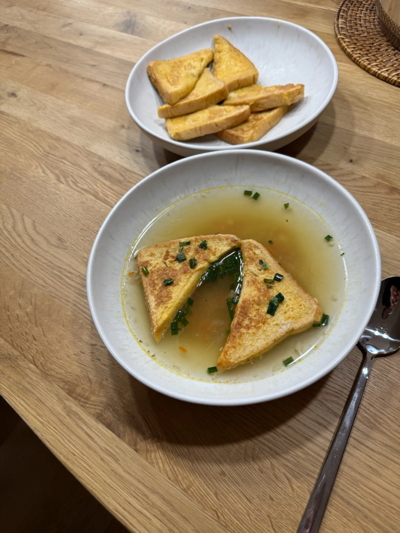 Suppeneinlage Toast mit Ei