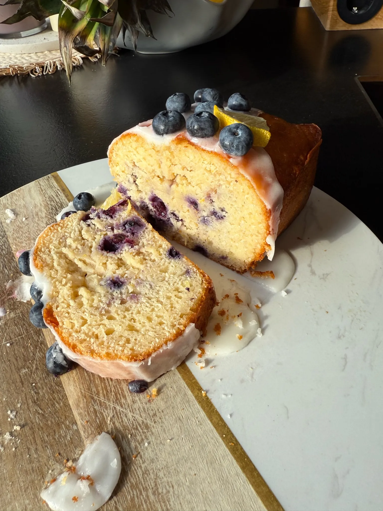 Zitronen Blaubeer Joghurtkuchen